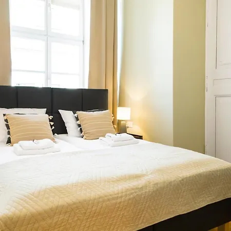 Glamorous In Heart Of Old Town Apartamento *