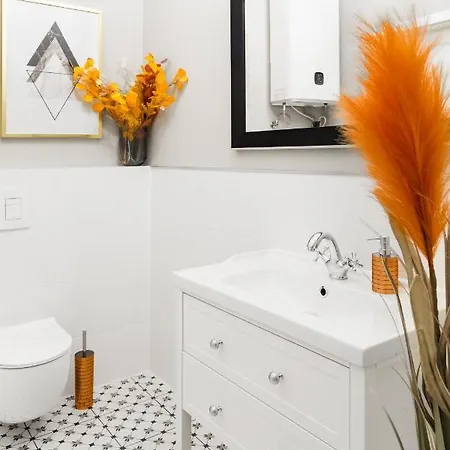 Glamorous In Heart Of Old Town Apartamento
